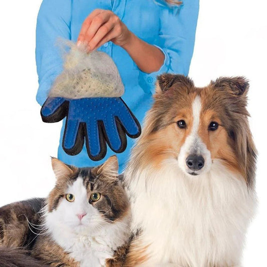 Pet Grooming Glove – Gentle Deshedding & Fur Removal
